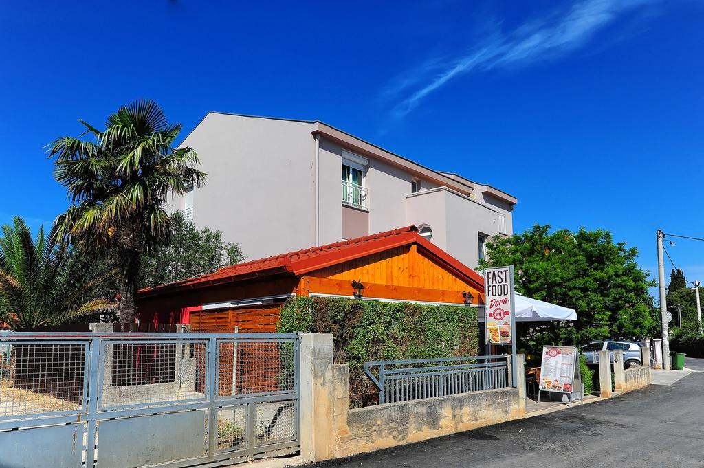 Apartments Magdalena Bibinje Zewnętrze zdjęcie